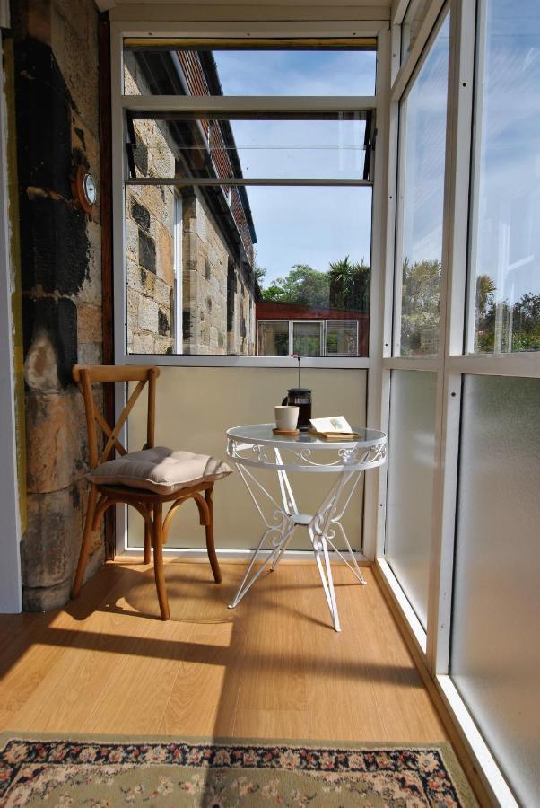 Clover Cottage Countryside Retreat With Sea Views クレイル エクステリア 写真